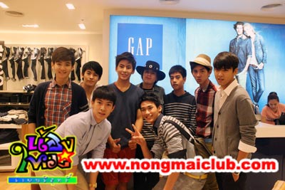 16 วัยทีนจาก "คริสตัล ตามล่า...น้องแก๊งใหม่ Freshy Gang Hunting" มิกซ์แอนด์แมทช์ เสื้อผ้า GAP  เตรียมพร้อมวันชิงชนะเลิศ 